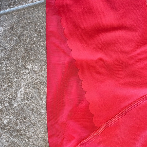 Victoria’s Secret Sport Capri & bra SET NEW - Picture 5 of 7